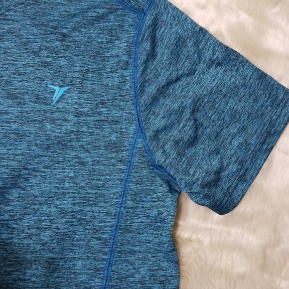 Old Navy top - Picture 4 of 4